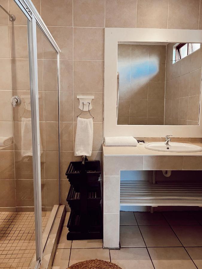 Coco Lodge Umtata Kültér fotó
